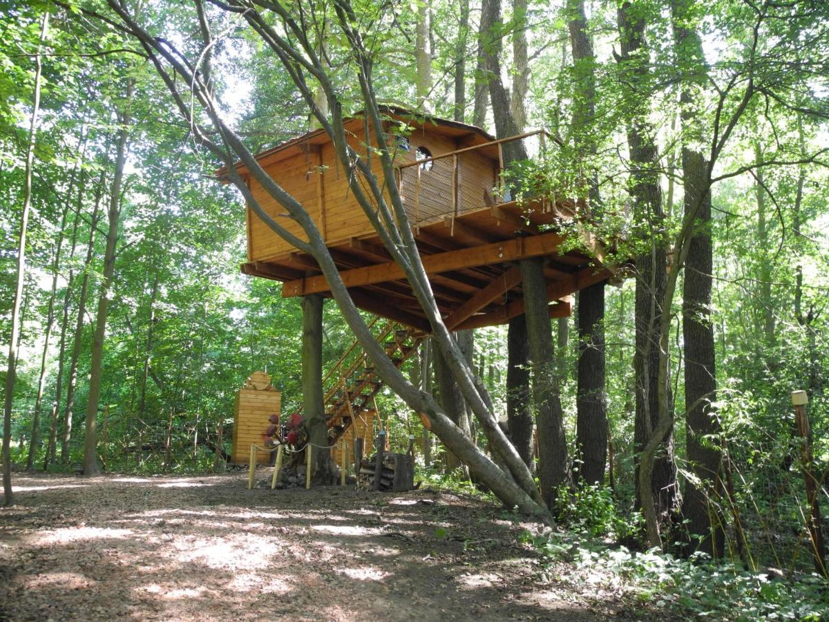 Treehouse V Brdech Βίλα Bohutín Εξωτερικό φωτογραφία